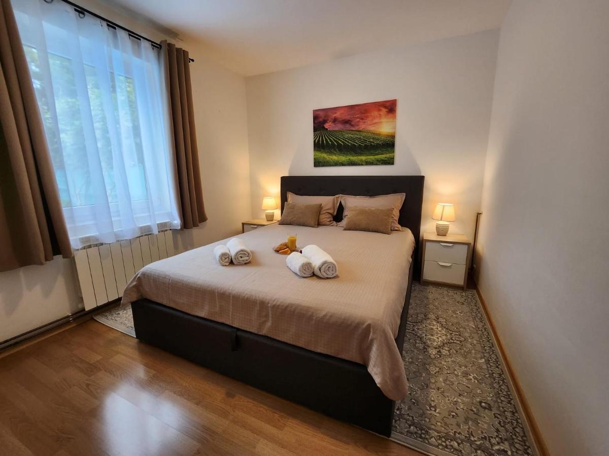 Apartments Pranjic With Pool Nova Vas  Exterior photo